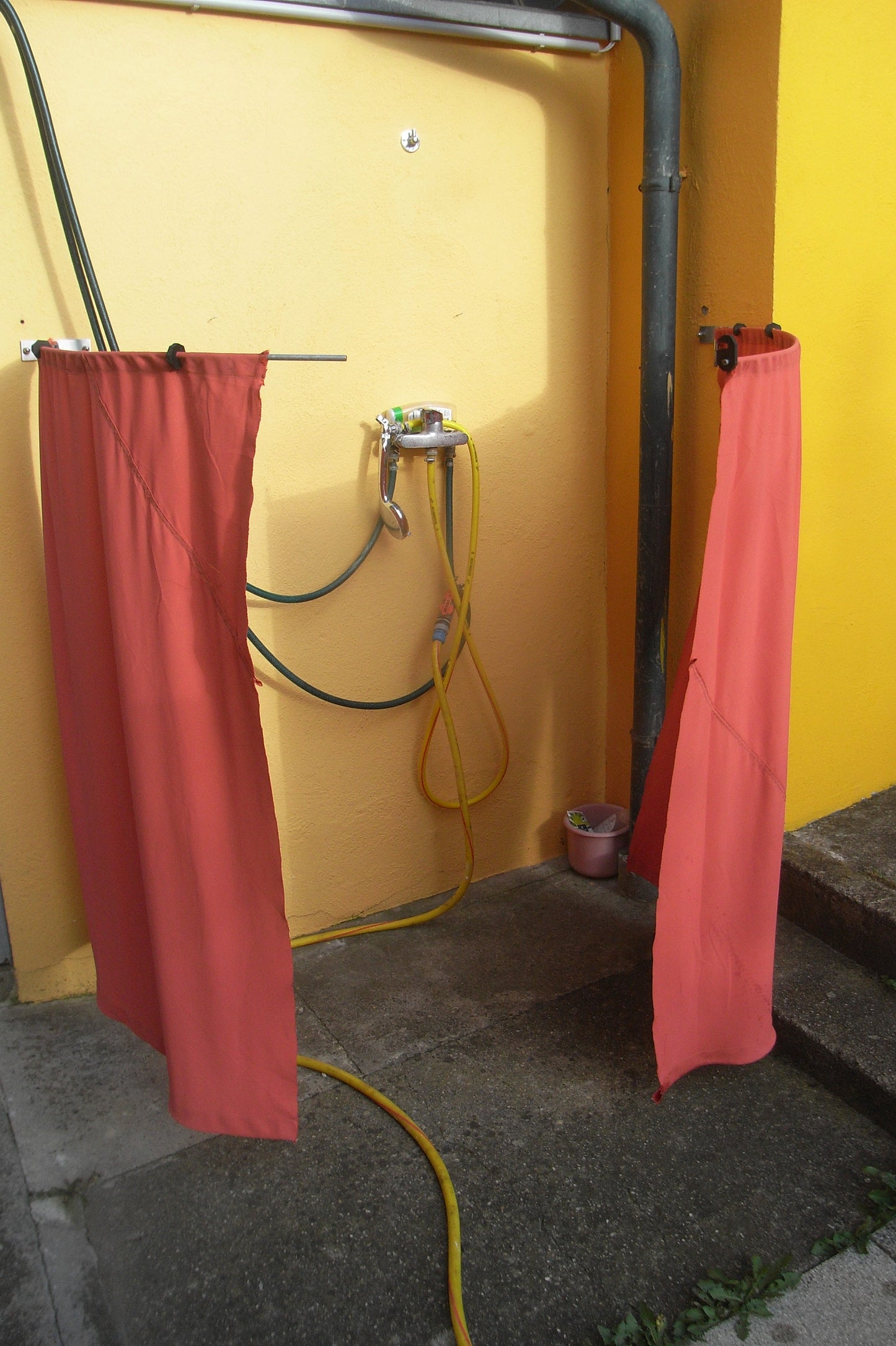 Wandhalterung für vorhandenen Sichtschutz