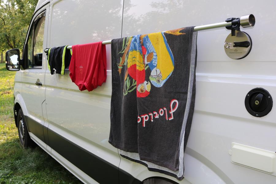 Roth Saugnapf-Teleskop-Halterung 360° für Starlink Antenne an Kastenwagen & Campervan & Reisemobil